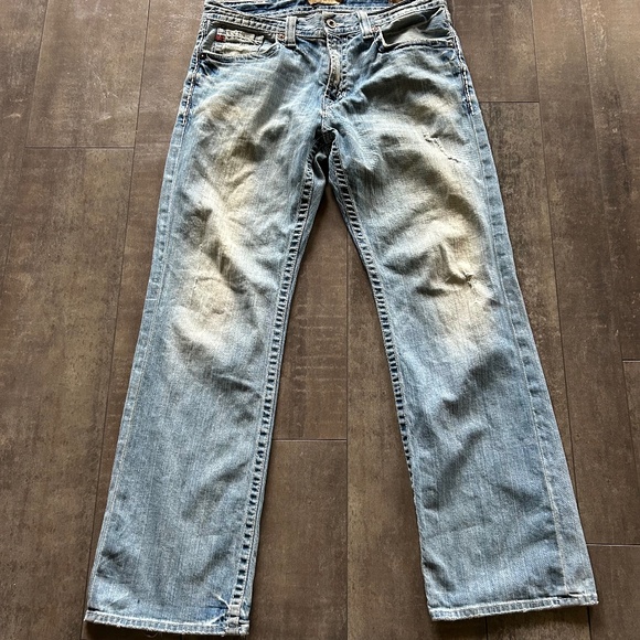 Men's Big Star Pioneer Boot Cut Faded Blue Jeans w/Factory Distressing - Picture 1 of 6